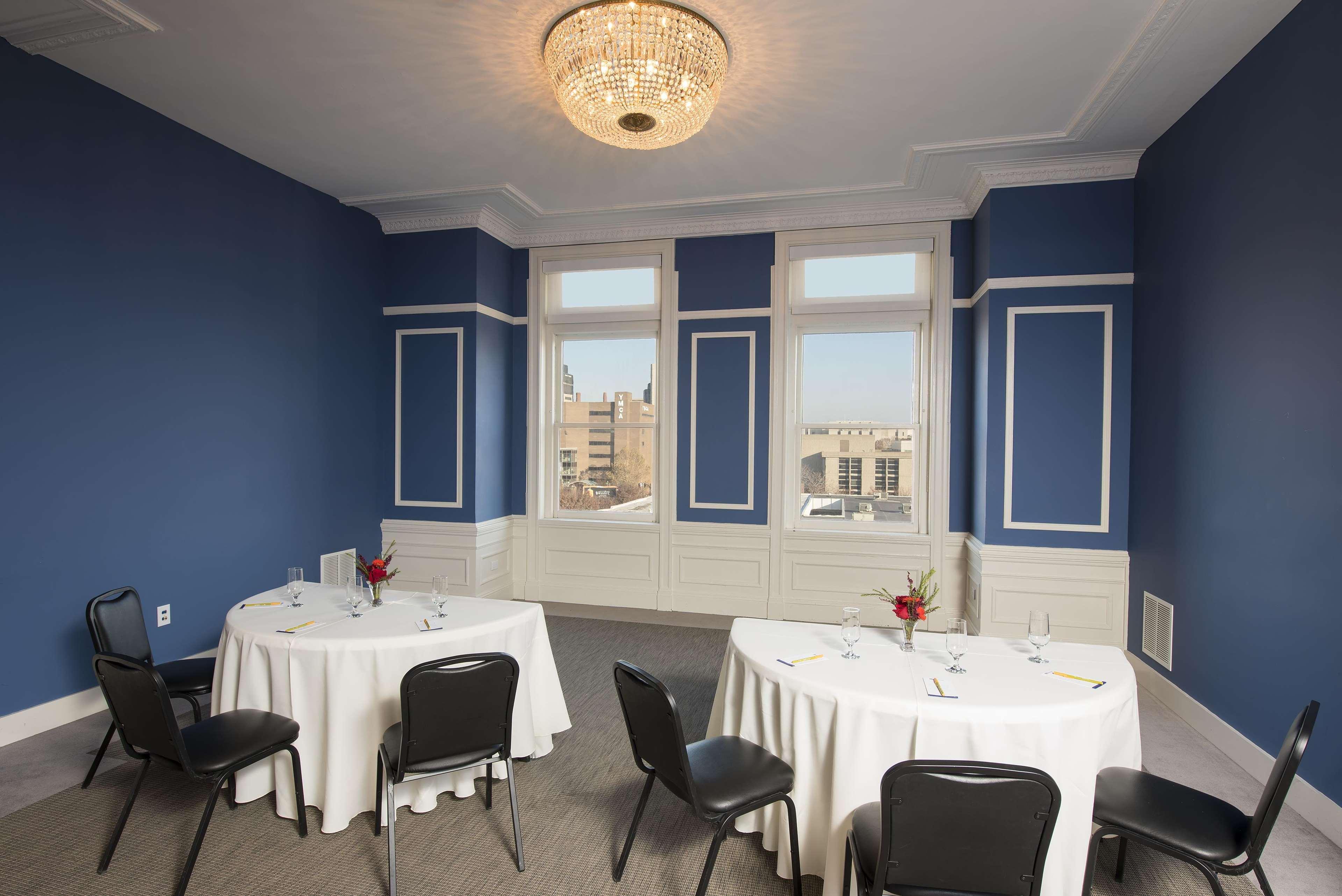 Hilton Garden Inn Louisville Downtown Extérieur photo