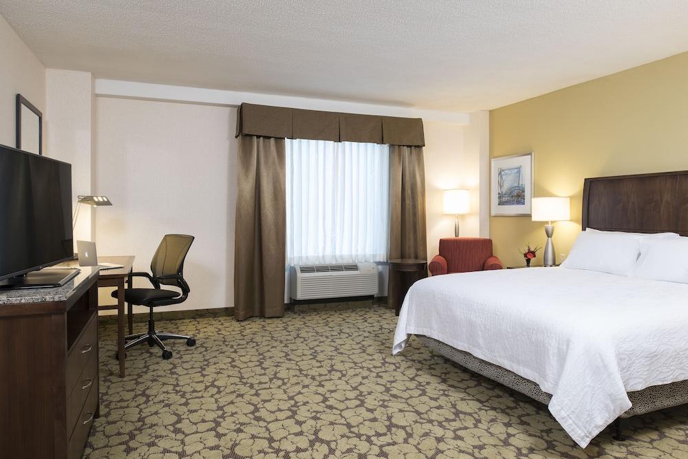 Hilton Garden Inn Louisville Downtown Extérieur photo