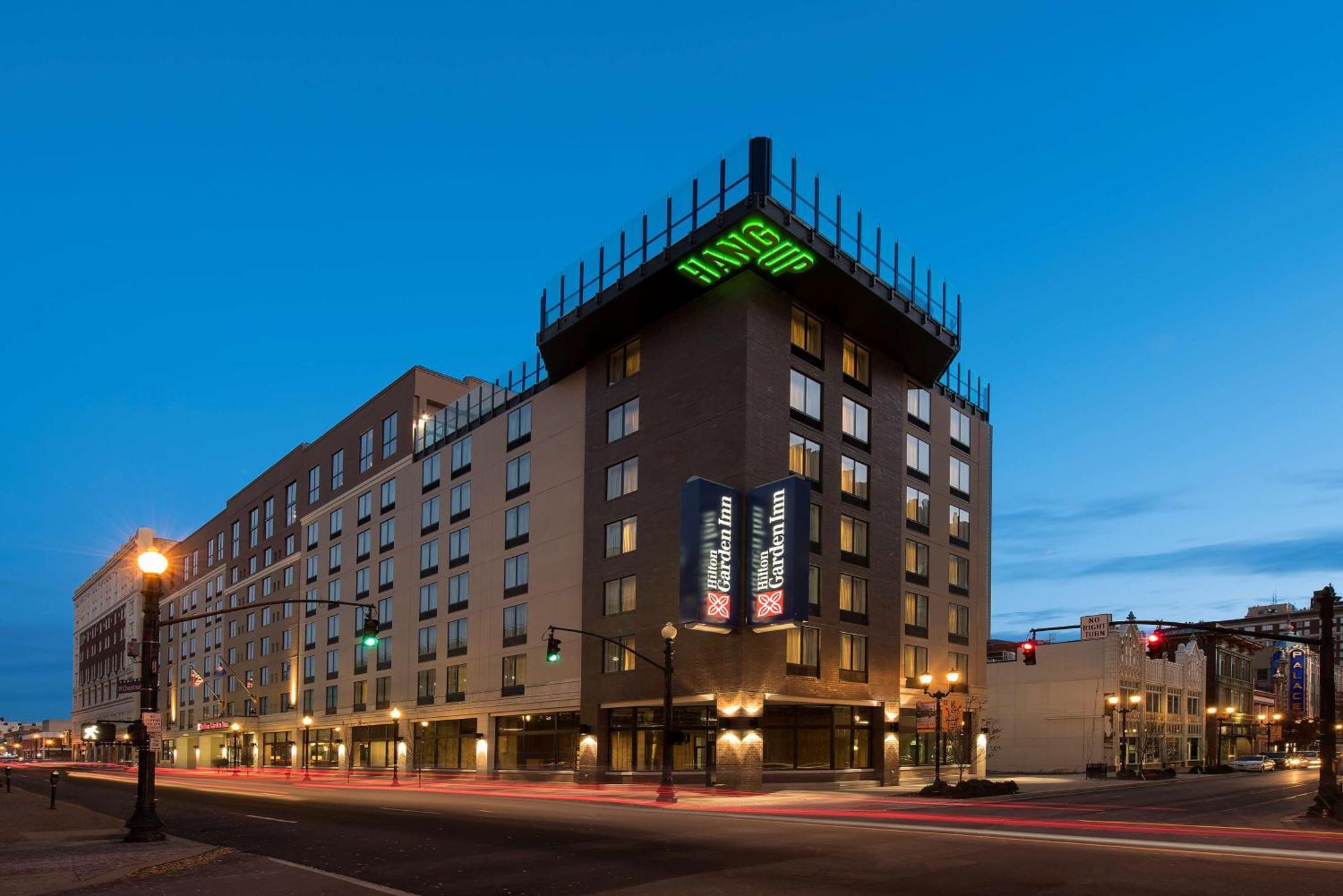 Hilton Garden Inn Louisville Downtown Extérieur photo